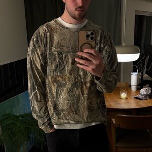 Real tree men’s long sleeve camo shirt